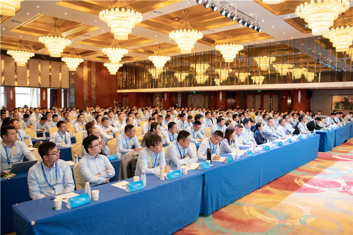 新起点、新征程、乘风破浪、砥砺前行——半岛娱乐(中国)管理层大会在南京隆重召开-1.jpg